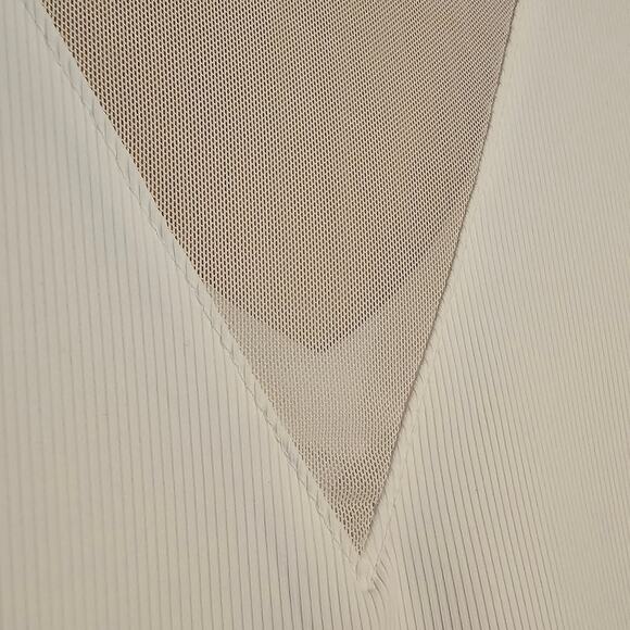 Va Core Large Women's Top White - Picture 8 of 9